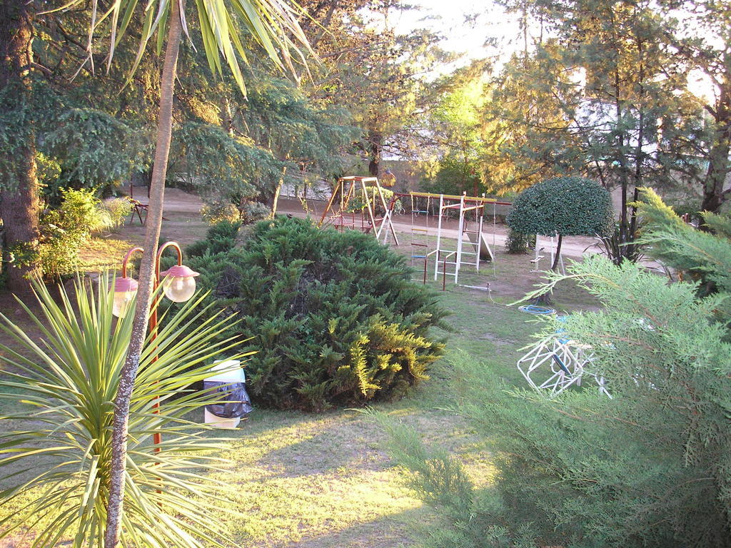 Mon Petit Hotel Villa Carlos Paz Exterior photo