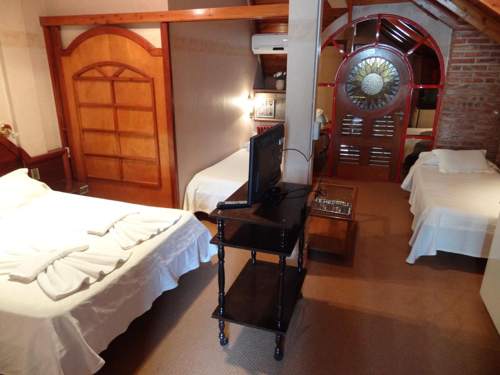 Mon Petit Hotel Villa Carlos Paz Room photo